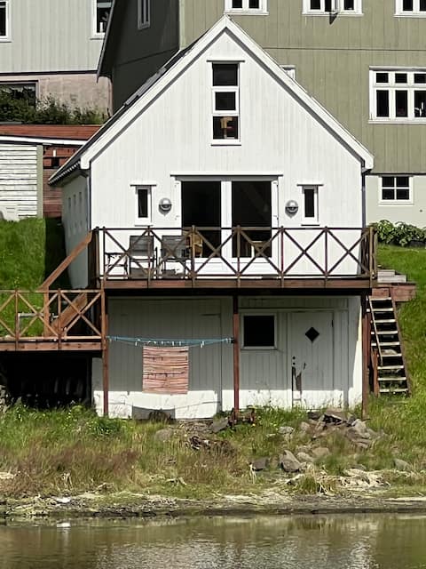 Cottage in scenic surroundings