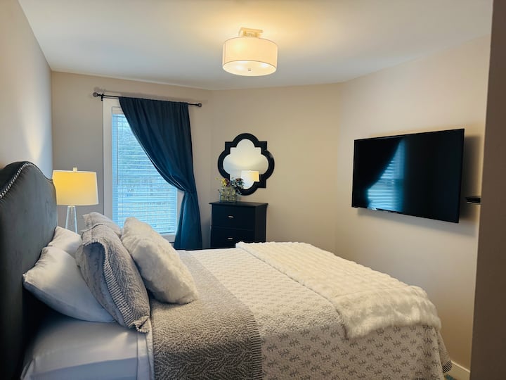 Cozy Cottage - Cottages for Rent in Cedar Rapids, Iowa, United