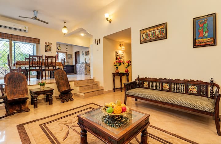 Living room image 1