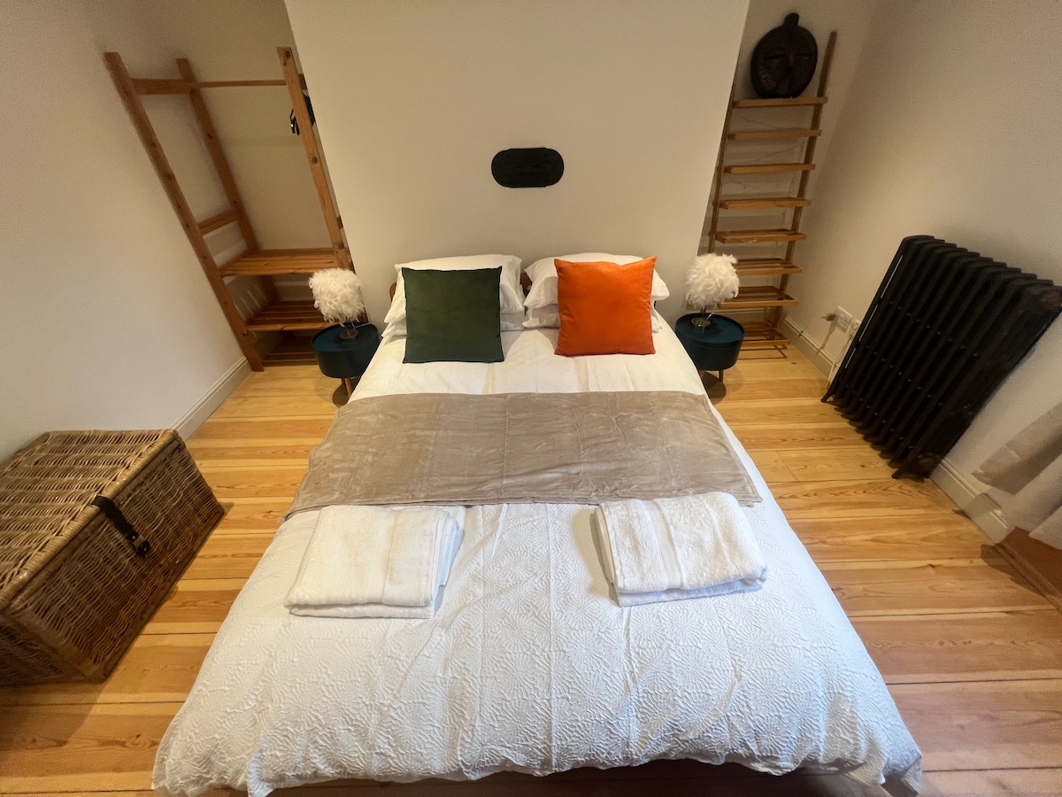 Willow Lane Flat