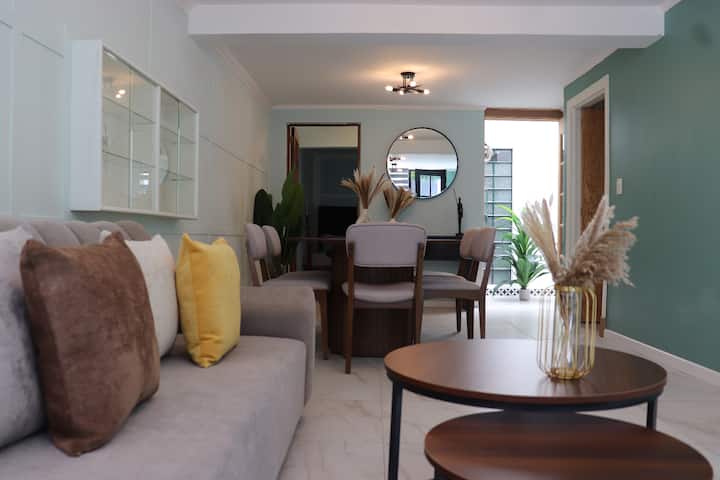 Elegant House 2 Km From Gnp Stadium,5 Km From Aicm - Messico
