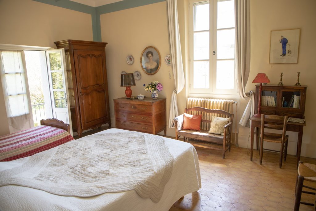 საძინებელი 1