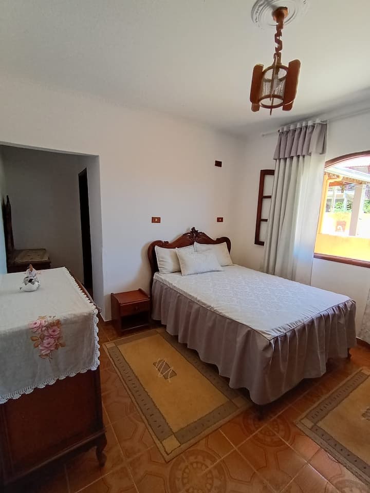 Dhomë gjumi 1