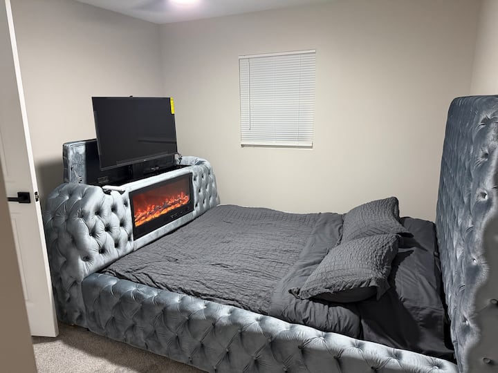 Cozy & Stylish Duplex | Your Home Away From Home - Wichita