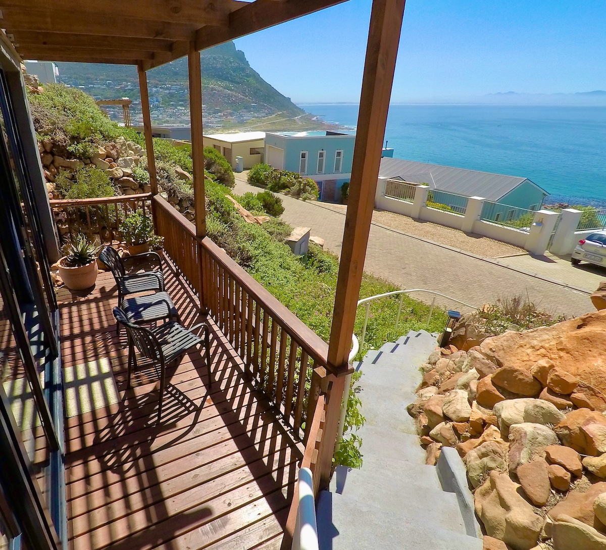 Cairnside Studio Apartment - Apartments for Rent in Cape Town, Western ...