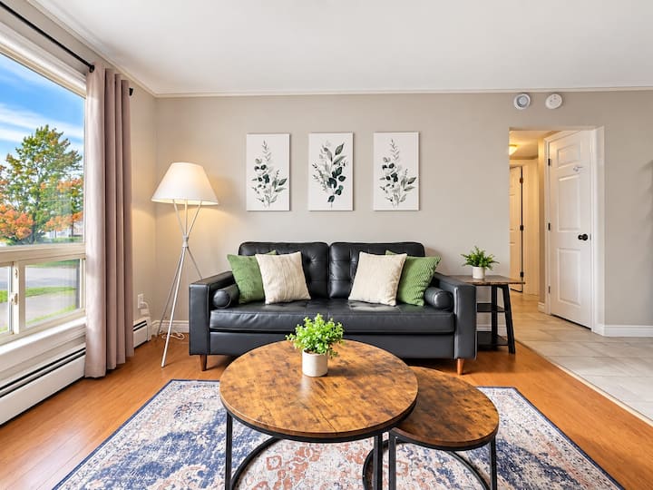 Main photo of rental property: Photo 1 of 6 in Moncton, NB