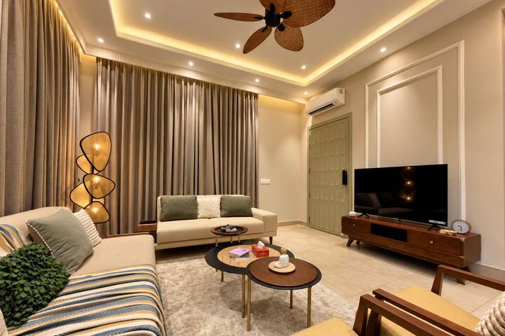 Living room image 1