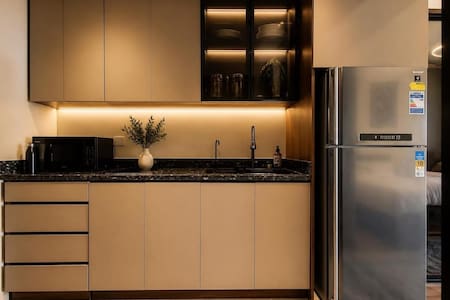 Aldau Heights stylish studio sea and view