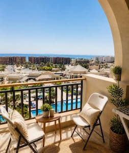 Aldau Heights stylish studio sea and view