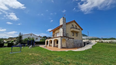 A beautiful family-friendly house in Cantabria