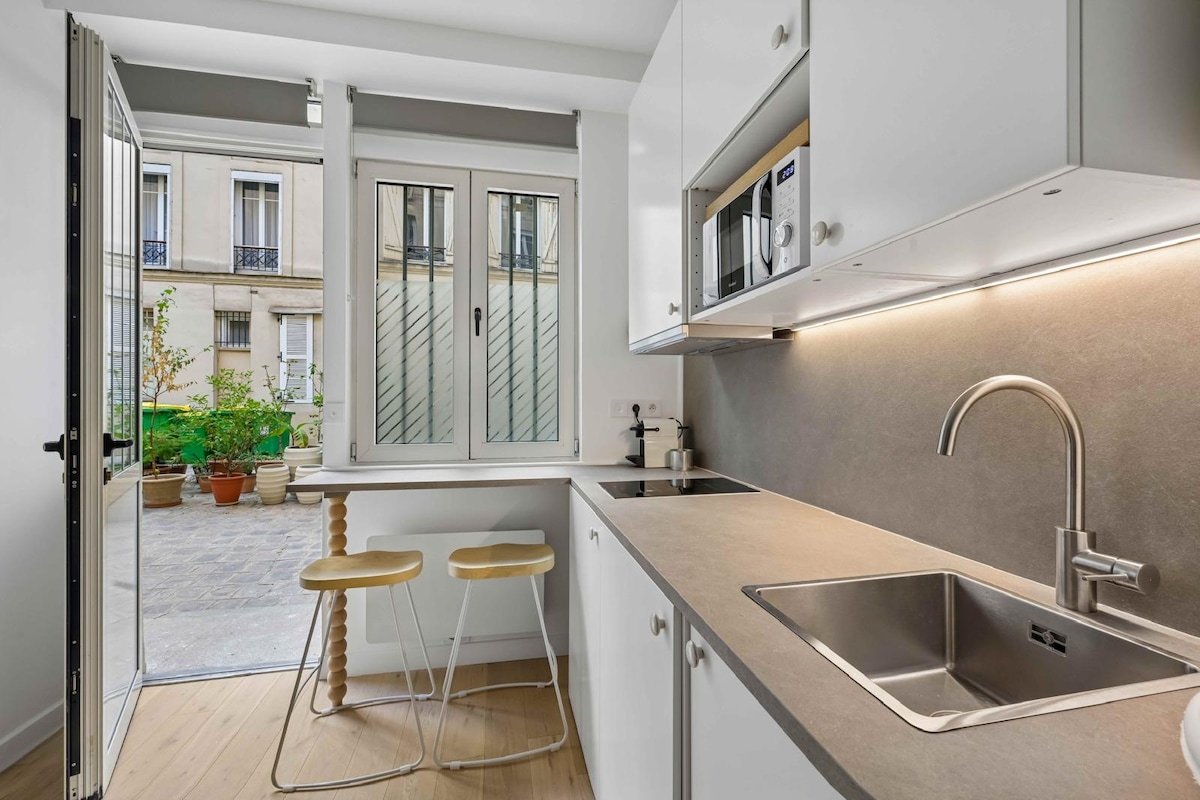 Digi Code Font Cocon aux portes de Montmartre - Appartements à louer à Paris, Île-de ...