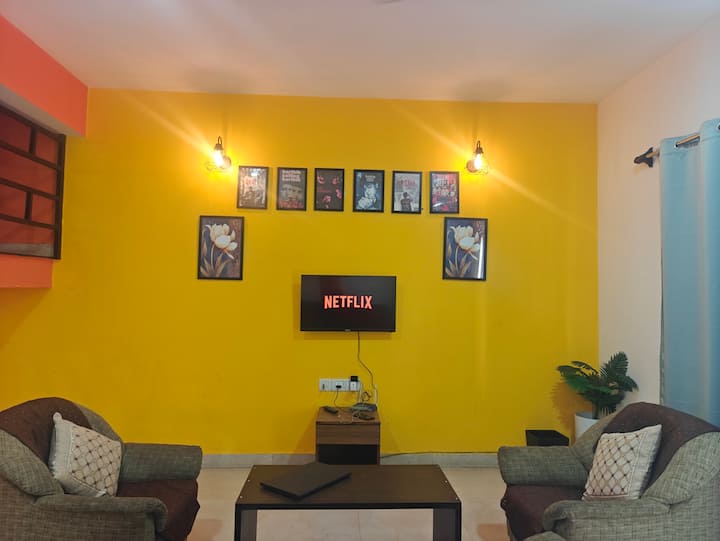 Living room image 1