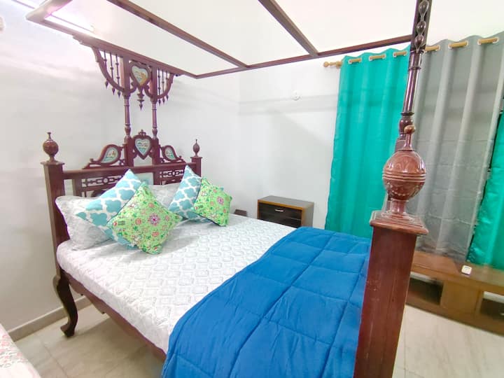 Bedroom image 1