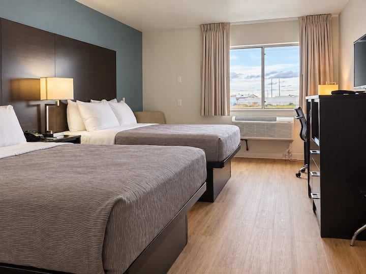 Quality Inn Winslow | Hot Breakfast & Spa - Winslow