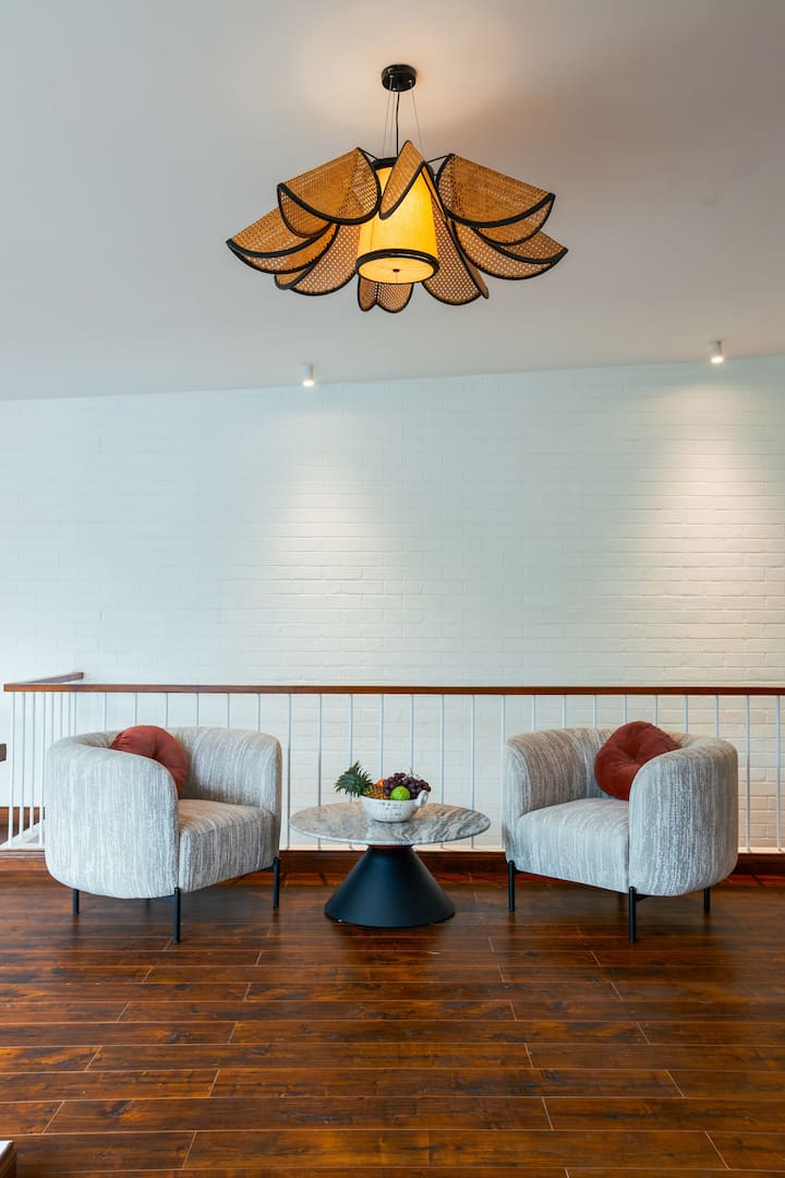 Living room image 8