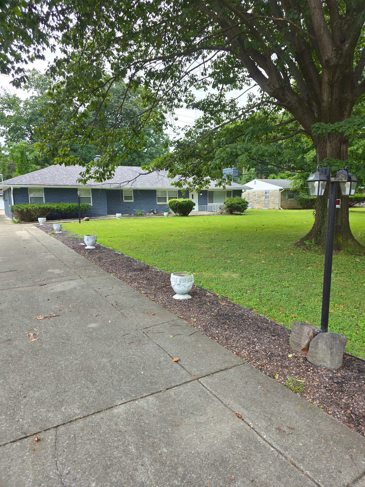 Entire 5 bedroom Home - Houses for Rent in Indianapolis, Indiana ...