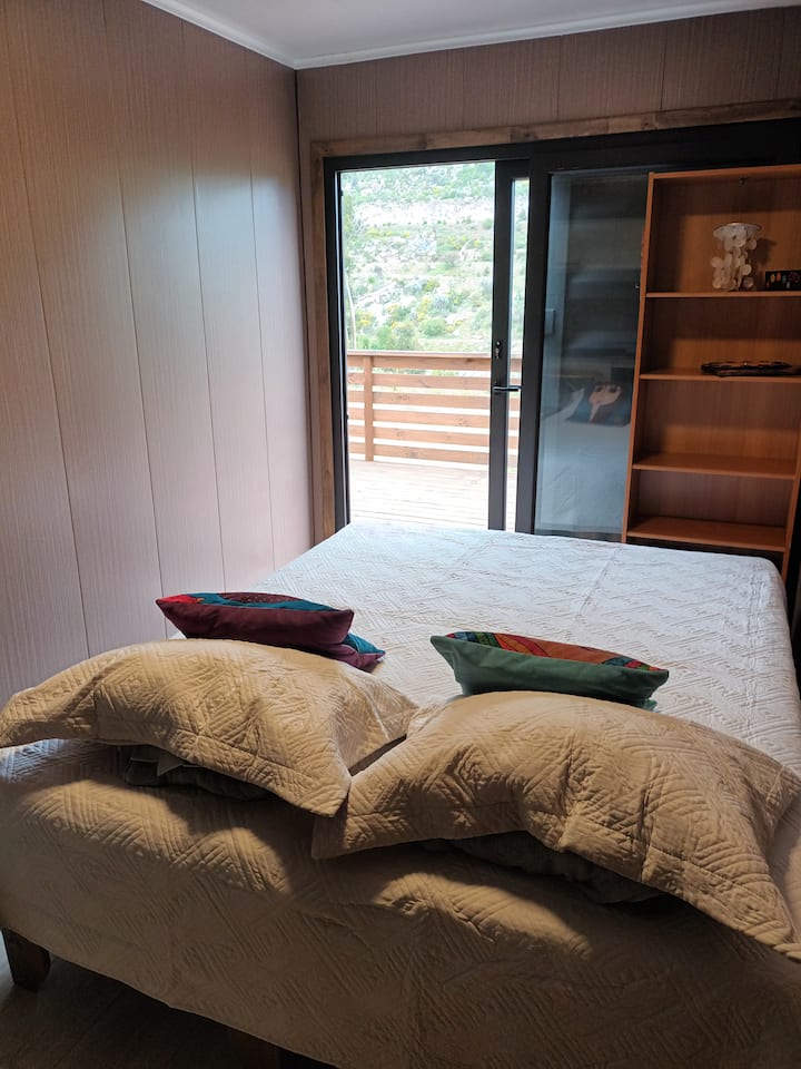 Logging Near Rivers Cozy accommodation near the Choapa River, Illapel - Tiny houses for ...