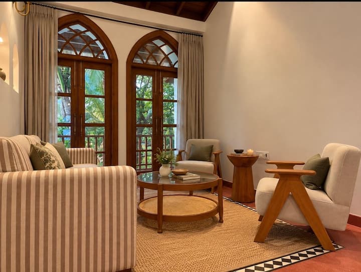 Living room 2 image 1
