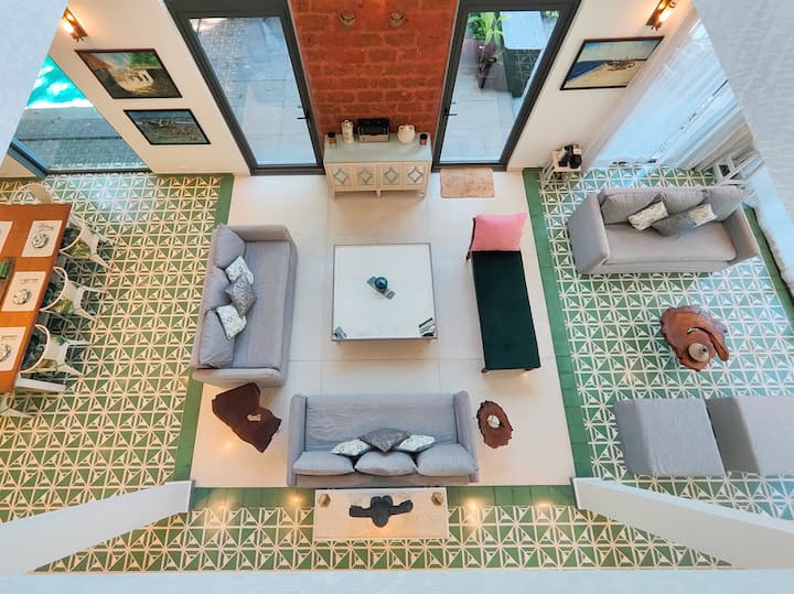 Living room image 8