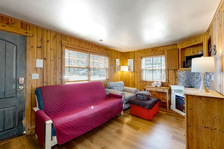 1br | Dog-friendly | Patio | Grill | Near Beach - Cannon Beach, OR