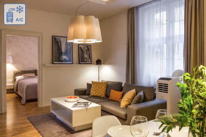 Palace Dlouhá Two-bedroom Residence In Old Town - Prague
