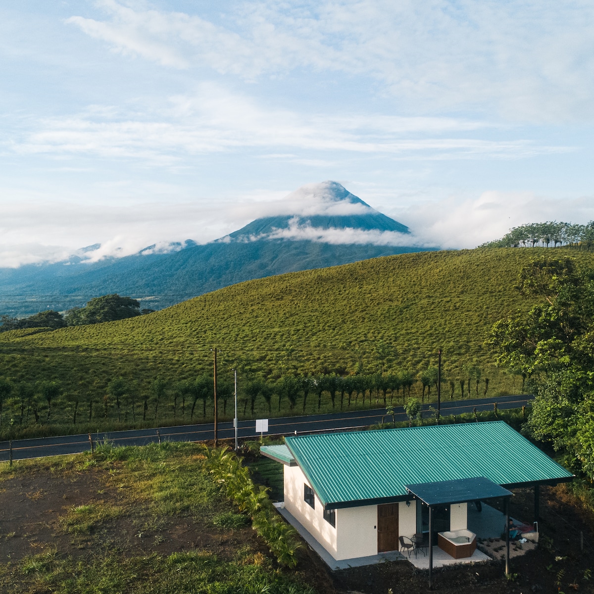 Casa Brisa Lodge: fresh air and beautiful views. - Houses for Rent in ...