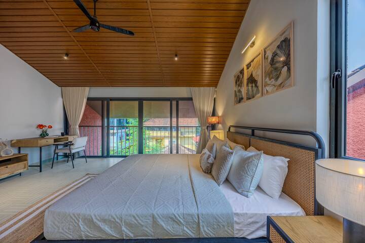 Bedroom 2 image 2