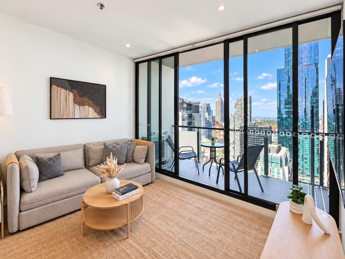 Zen Apt High-Rise CBD 2B2B | Steps to QVM & Trams