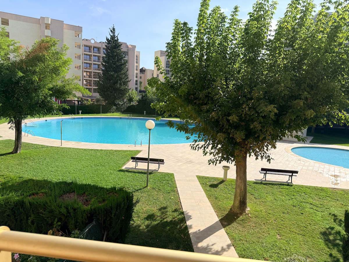 Apartamento para 4 personas con piscina. - Apartamentos en alquiler en ...