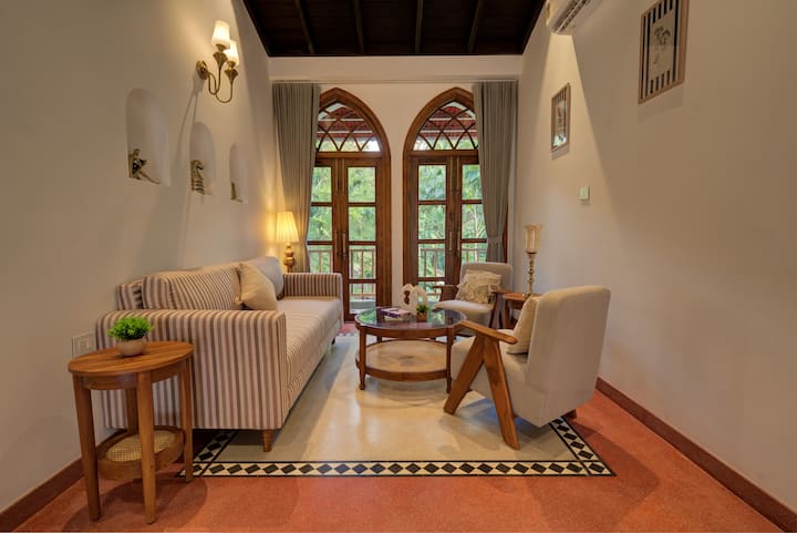 Living room image 3