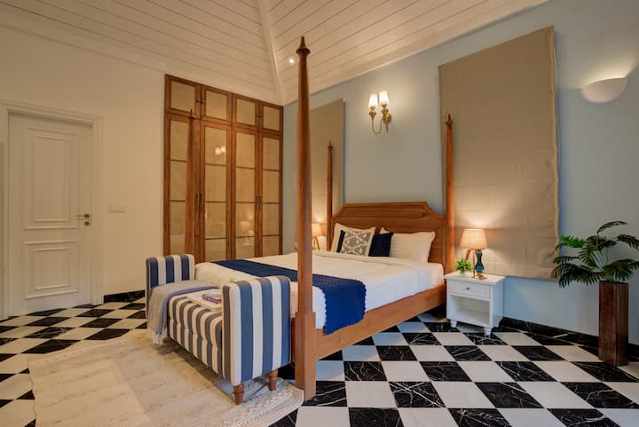Bedroom 1 image 3