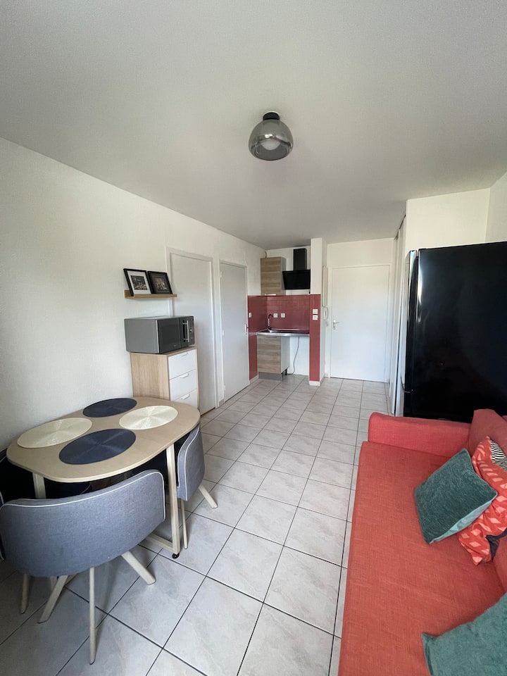 T2 Meublé De 30m² Avec Parking Privatif.
Dijon - Dijon