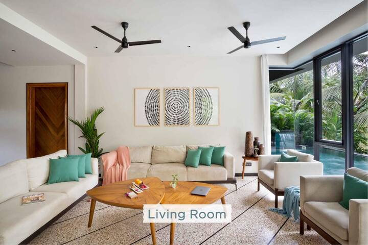 Living room 1 image 1