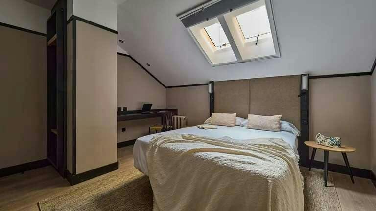 B48 Oviedo Ópera in Oviedo, Spain - Airbnb