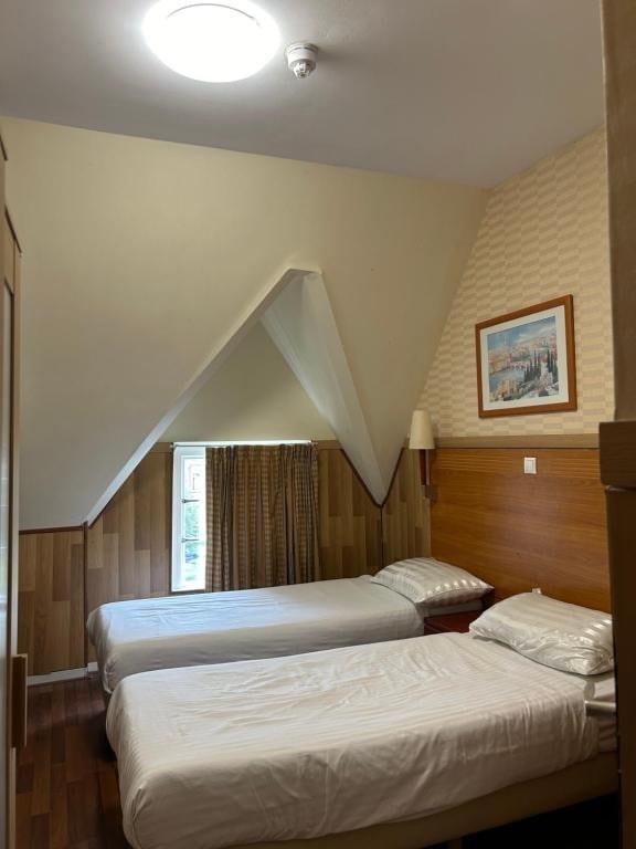 Hotel Room | Amsterdam Noord | Business&City Stay in Amsterdam, Noord ...