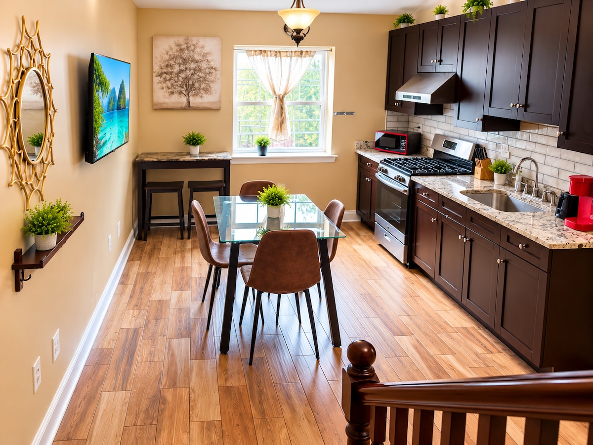 Spacious Philly Stay