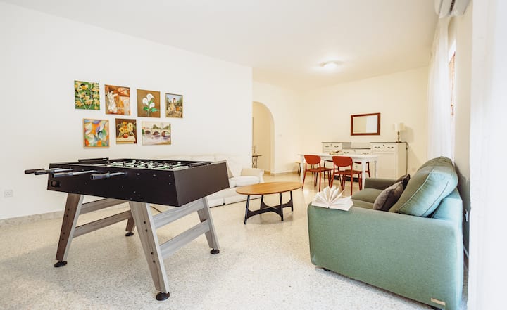 Opal Court | Center | Table Soccer - Malte