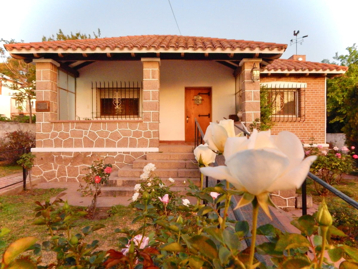Casa Gistas - Houses for Rent in Capilla del Monte, Córdoba Province ...