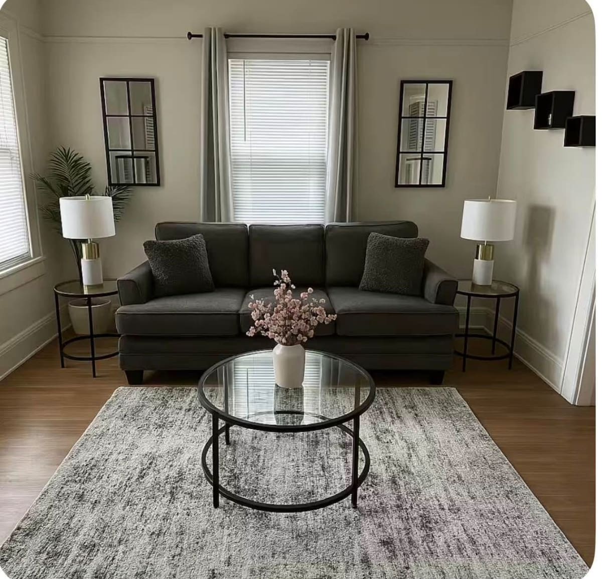 Cozy 2-Bedroom Bungalow Near Mercer University - Houses for Rent in ...