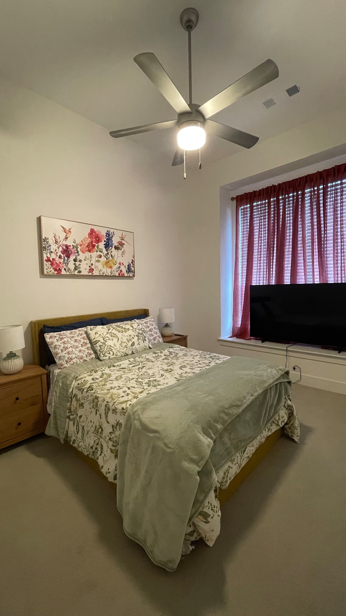 Singh Palace - Houses for Rent in Midlothian, Texas, United States - Airbnb