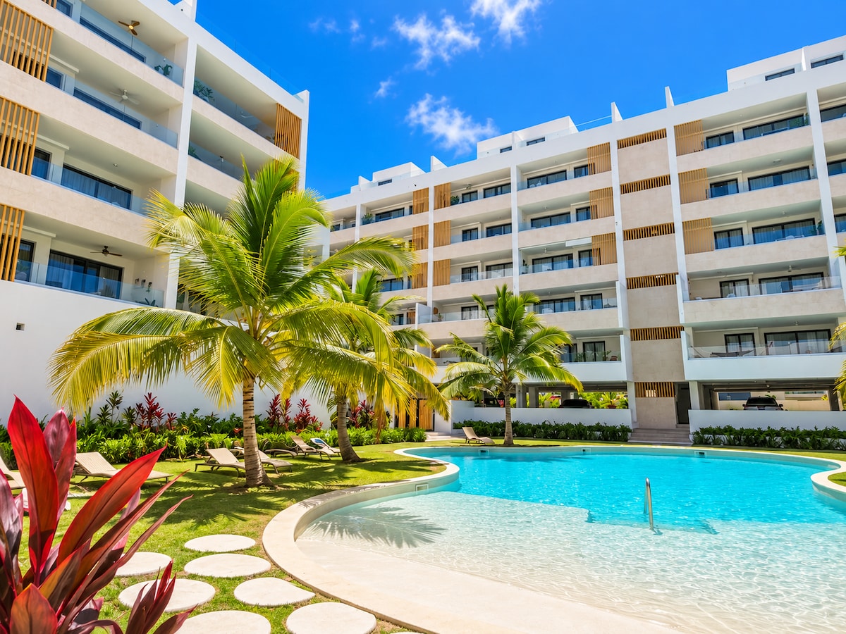 C66 Penthouse with plunge pool and BBQ | Los Corales - Apartments for ...