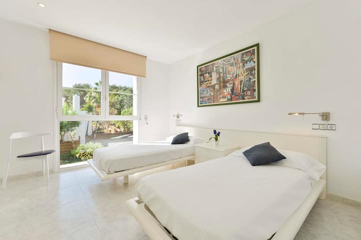 საძინებელი 4