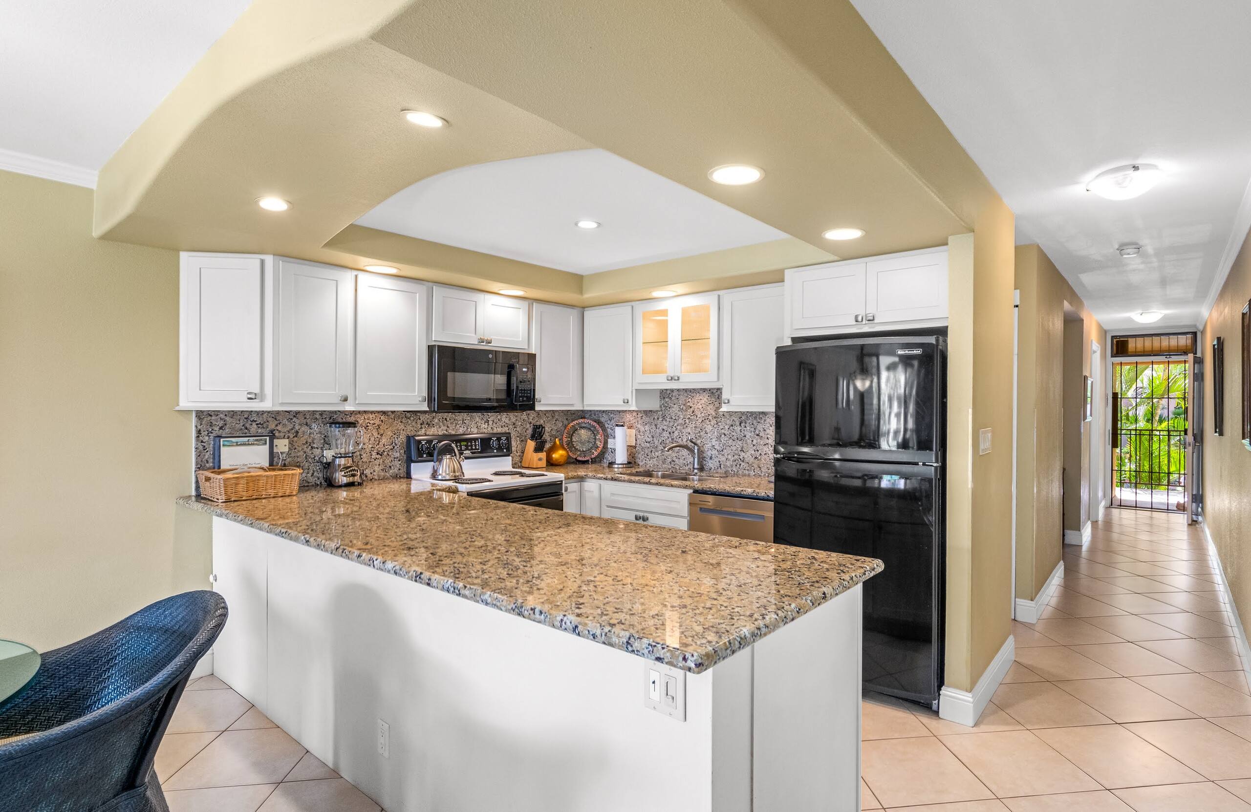 Condo in Kihei · ★4.85 · 1 bedroom · 2 beds · 2 private baths - Image 3