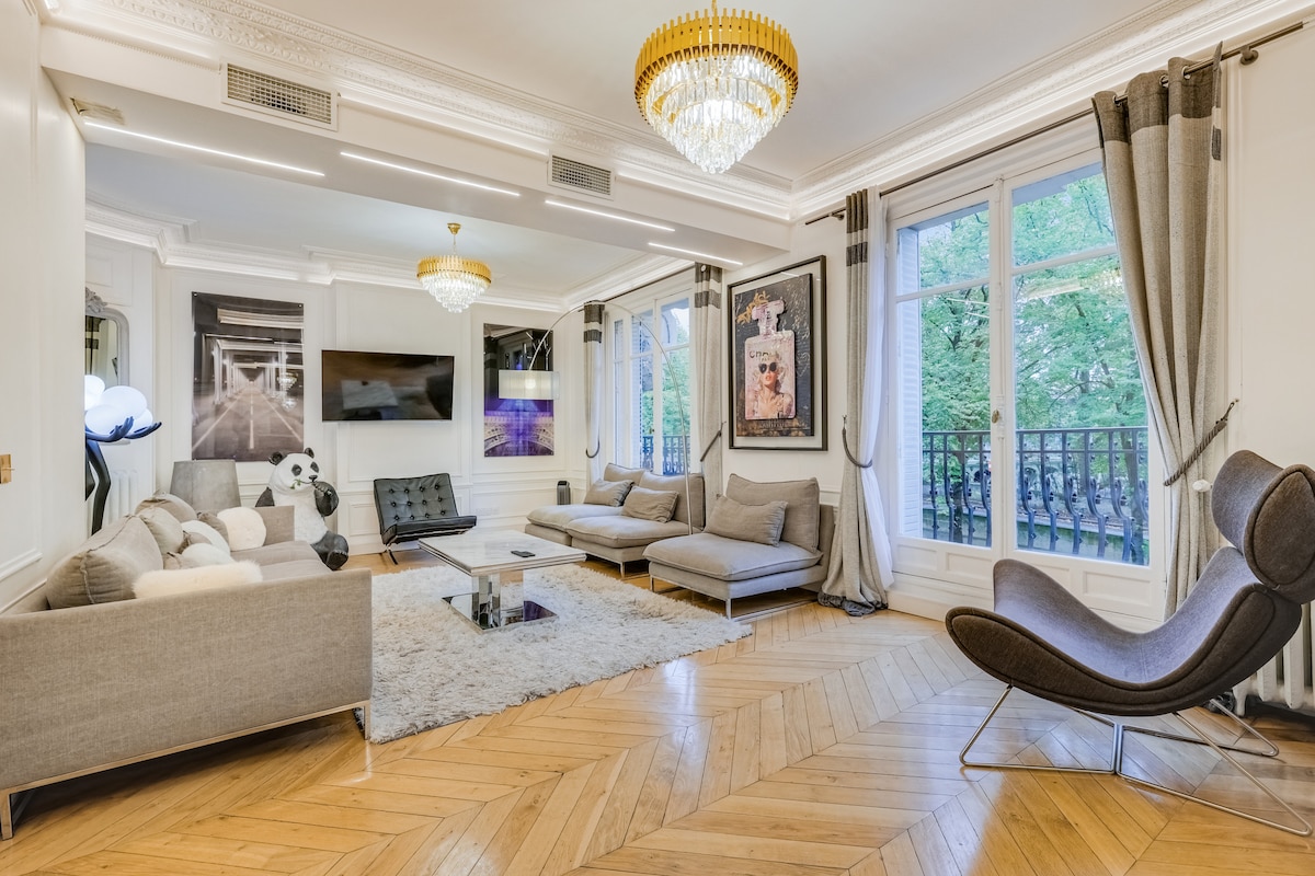 L’Appartement Kennedy • Luxe Vue Tour Eiffel 3B 7P