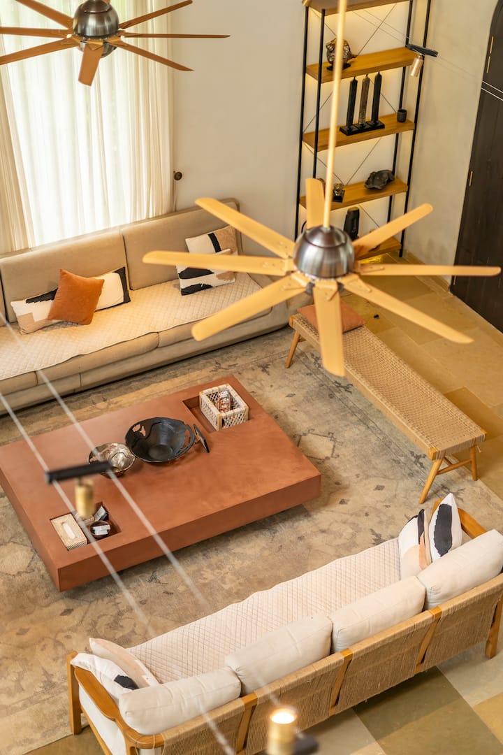 Living room image 11
