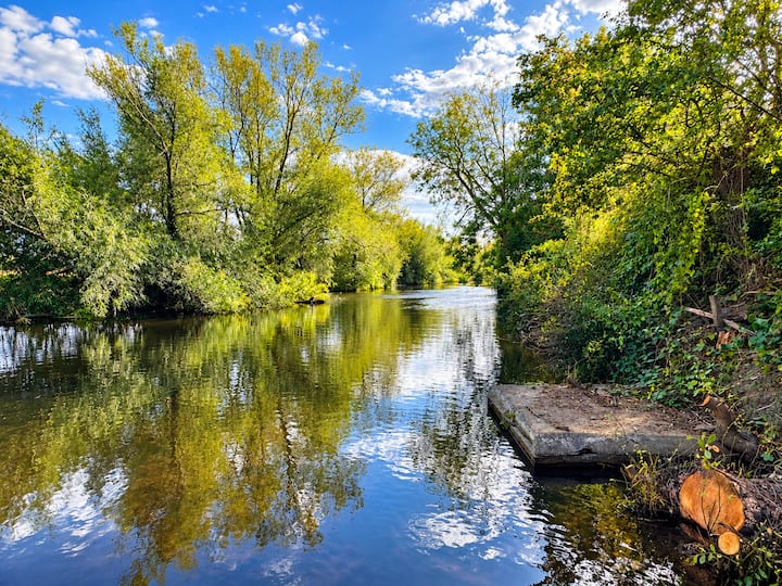 British Rivers Avon The Rivers Dream | Cosy Avon Barge - Boats for Rent in Warwickshire ...