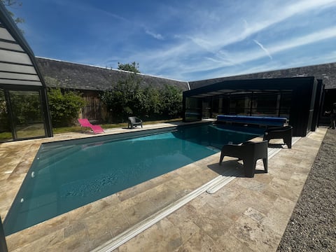 "Vierville" heated pool near D-Day beaches