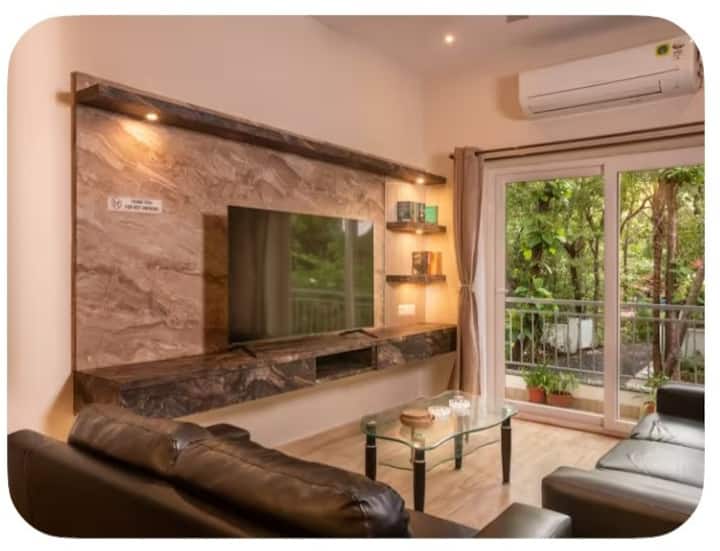 Living room image 9