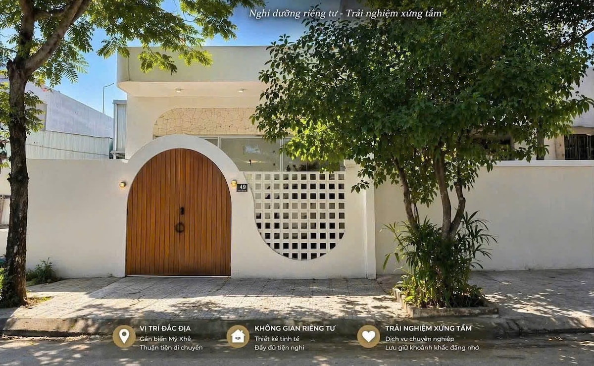 2-Bedroom Mini Villa in the center, with private pool, near the river ...