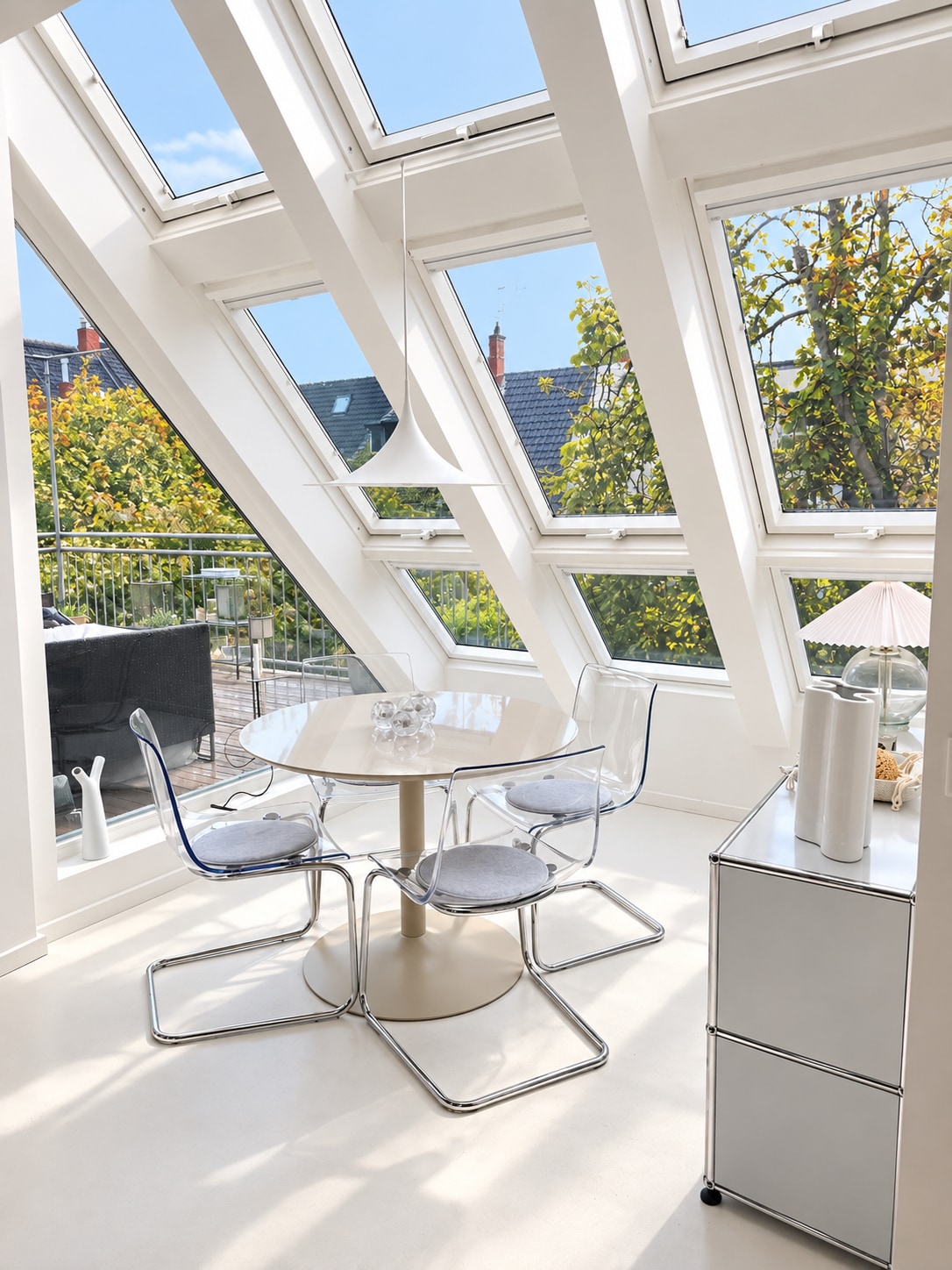 Modern loft-style penthouse apartment - Apartments for Rent in ...